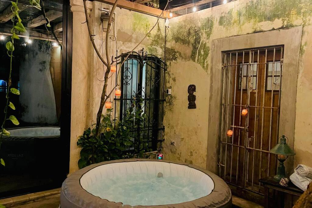 Вилла House Dzalbay Santa Lucia With Hot Tub Мерида Экстерьер фото